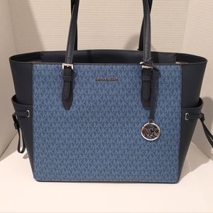 Michael Kors Blue Gilly Large Tote Bag NWT